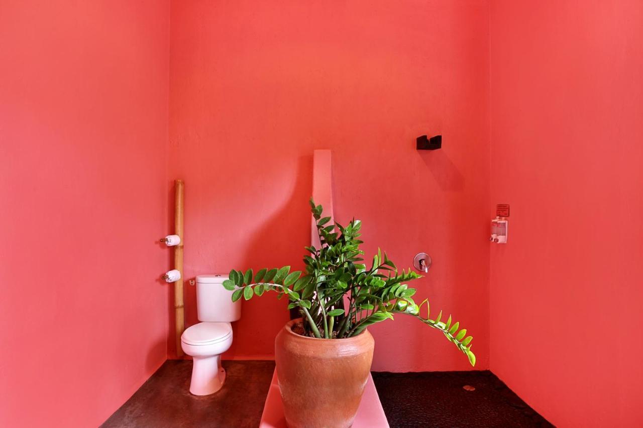 Pinkcoco Uluwatu - Constant Surprises - For Cool Adults Only Hotel Exterior photo